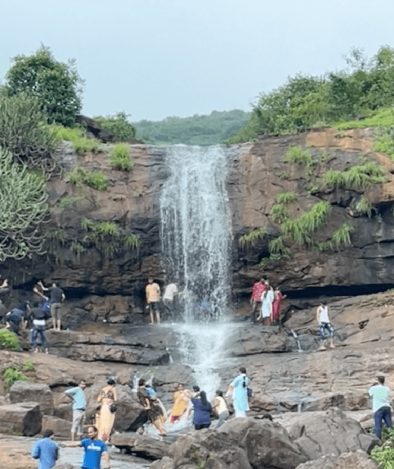 PUNE TO LONAVALA CAB SERVICE